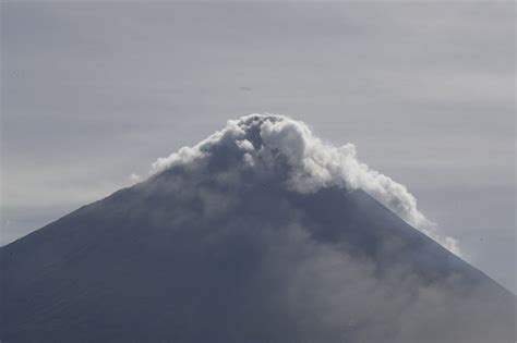  Voices from the Volcano: An eruption of Filipino scientific storytelling